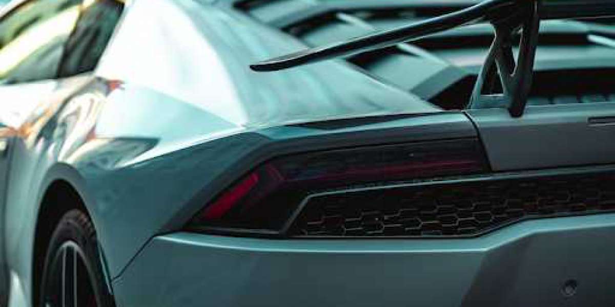The Power and Style of Your Audi R8 with Carbon Fiber Parts