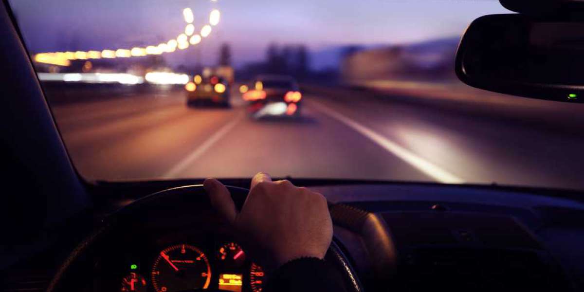 Fast Track to Safe Driving: Exploring the Five-Hour Driving Course