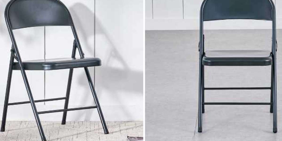 Black Folding Chairs for Every Occasion with Stylish