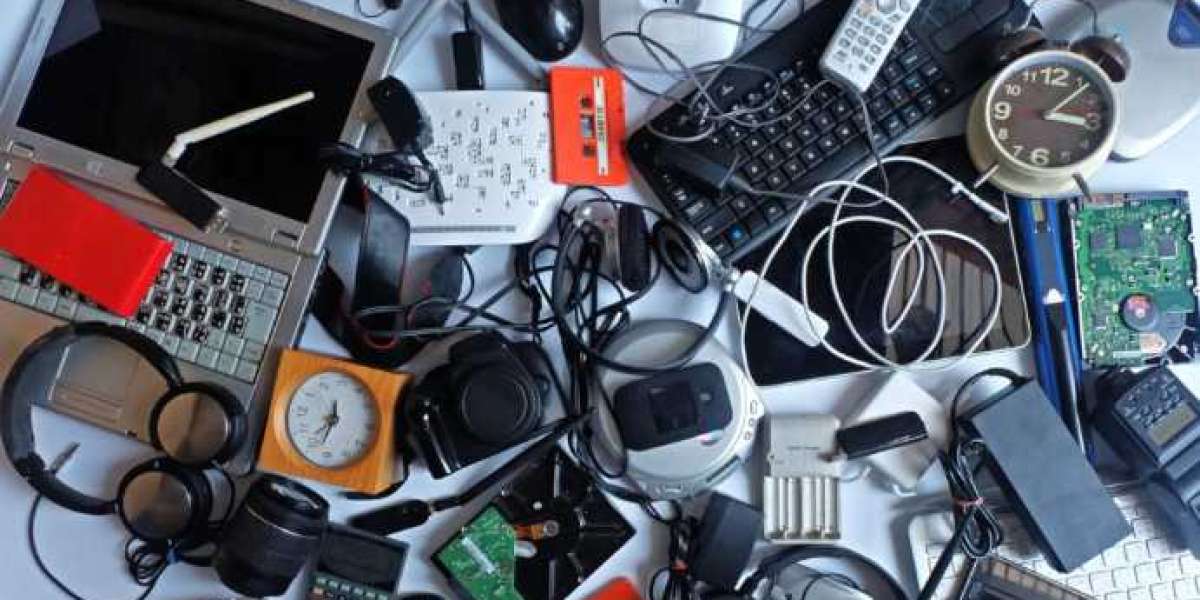 E-Scrap Pioneers: Navigating E-Waste Challenges with Koscove E-Waste in India