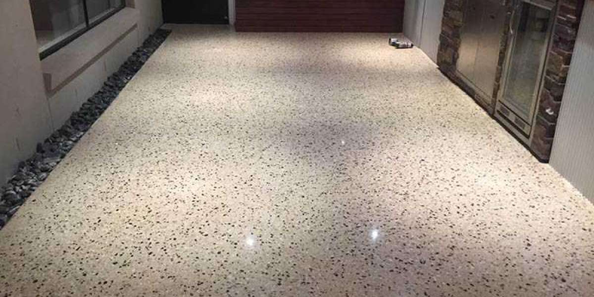 Comparing Flake Flooring in Melbourne To Polished Concrete in Geelong