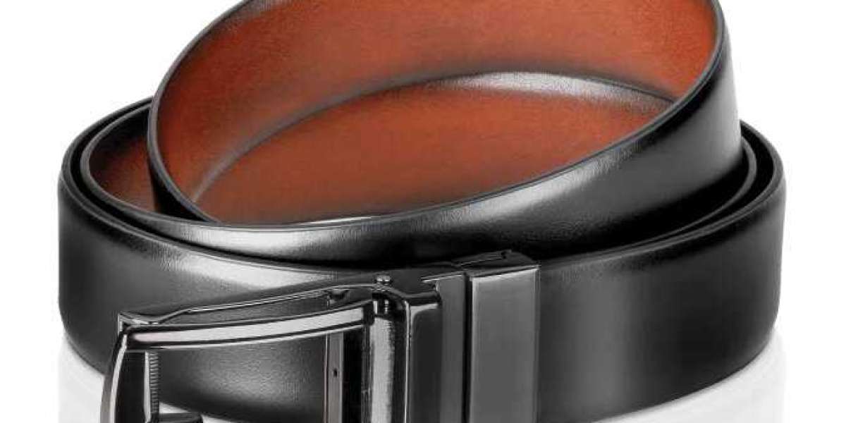 The Importance of a Men's Leather Dress Belt in Formal Wear