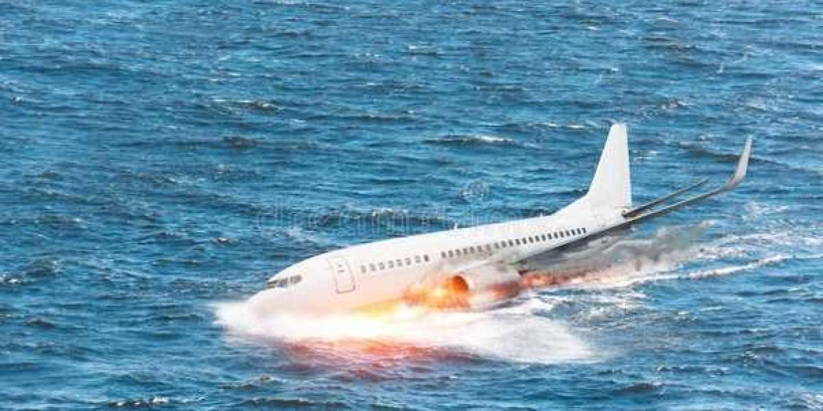 What happens when a plane crashes into the ocean?