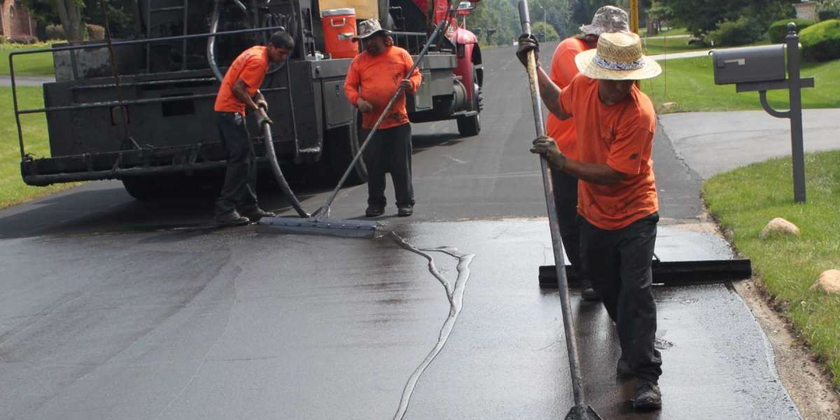 Seal the Deal with Superior Surfaces: National Pavement Partners' Asphalt Sealcoating