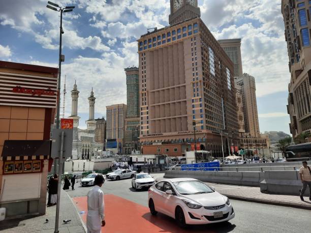 Makkah to Madinah Taxi Services- Swift and Safe Travel