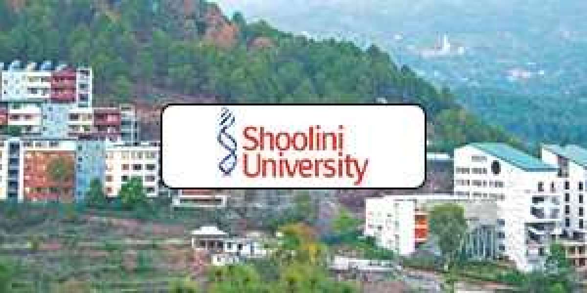 Shoolini University Online Education: Revolutionizing Learning with Onlineuniversitiess