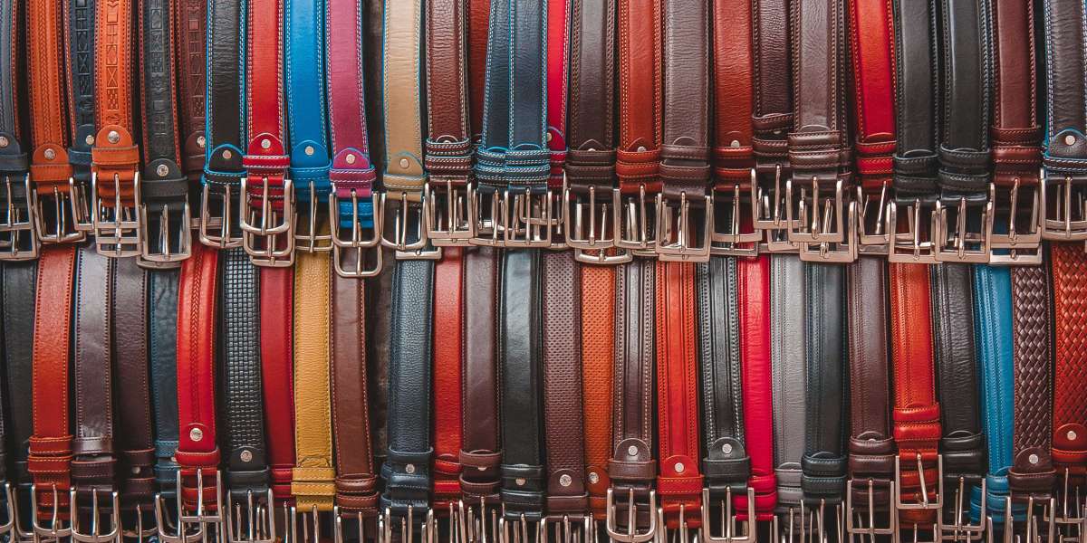 Micro Adjustable Belts: A Game-Changer in Men's Accessories