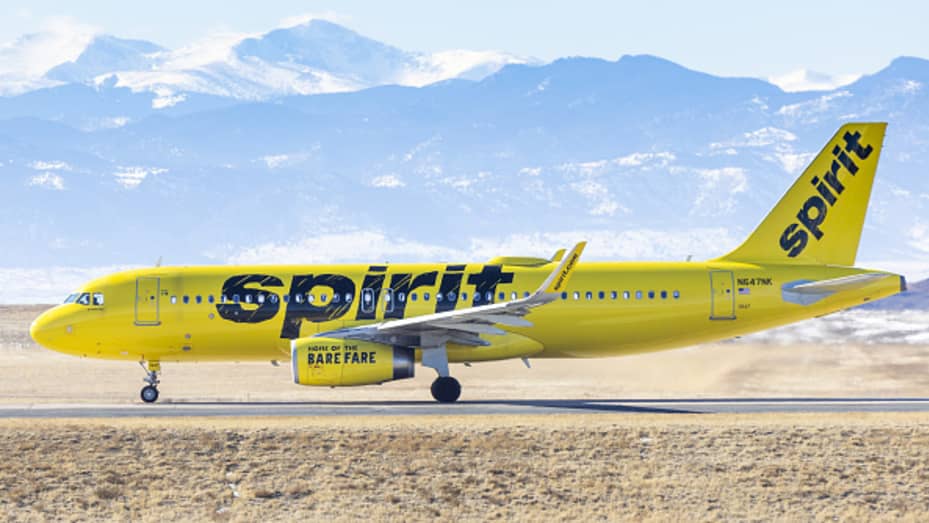 What to do when Spirit Airlines changes your flight - Article Book