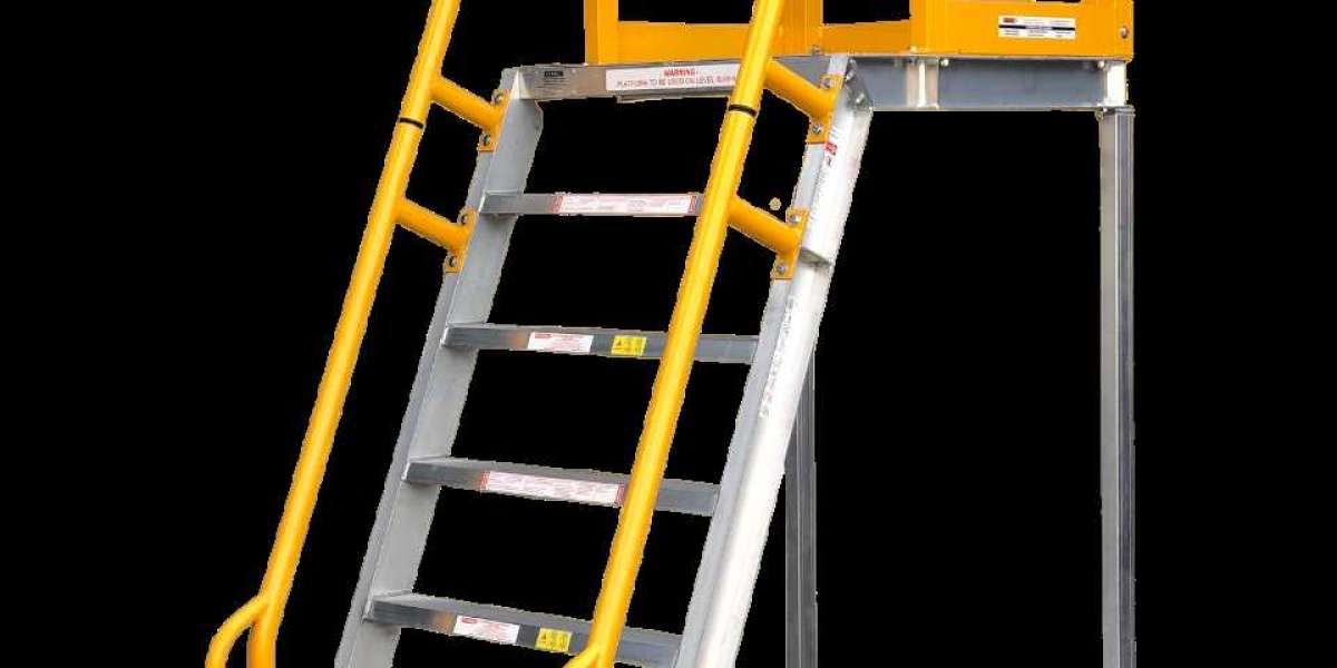 Access Ladder with Platform: Safety and Convenience with Star Aluminium