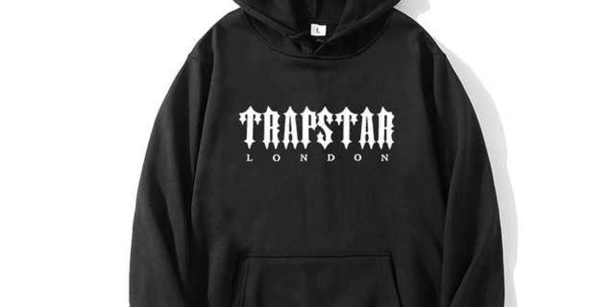 Trapstar Hoodie: A Blend of Urban Style and Elite Comfort