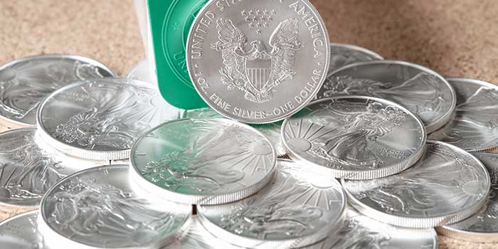 Comparing American Silver Eagles to Other Silver Investments: What’s Best for You? – Biz Buzz Central