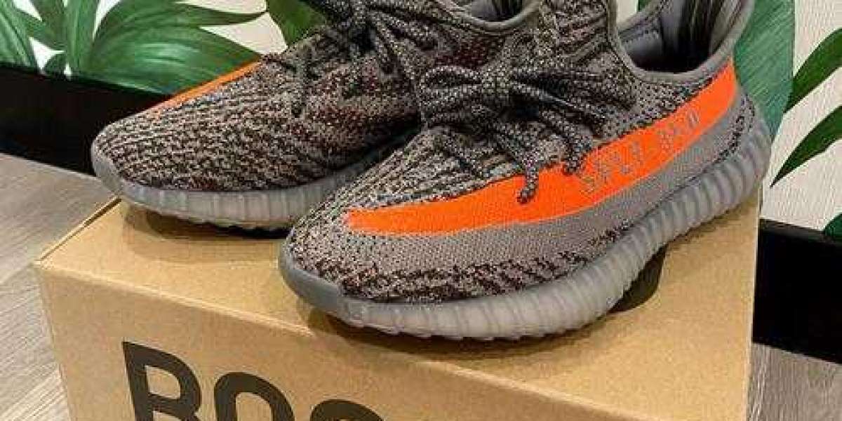 Yeezy 風靡全球：探索 Adidas Yeezy 椰子鞋的獨特魅力