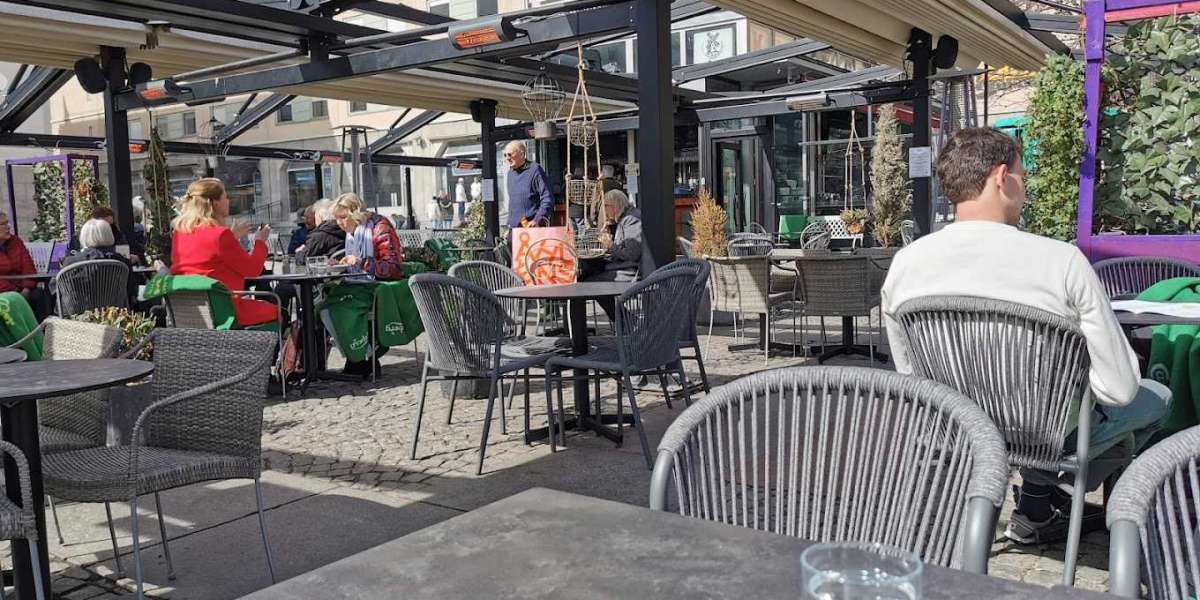 Lunch på Medborgarplatsen: En Kulinarisk Oas för Alla Smaker